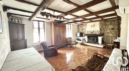 House 7 rooms of 173 m² in Saint-Gilles (30800)