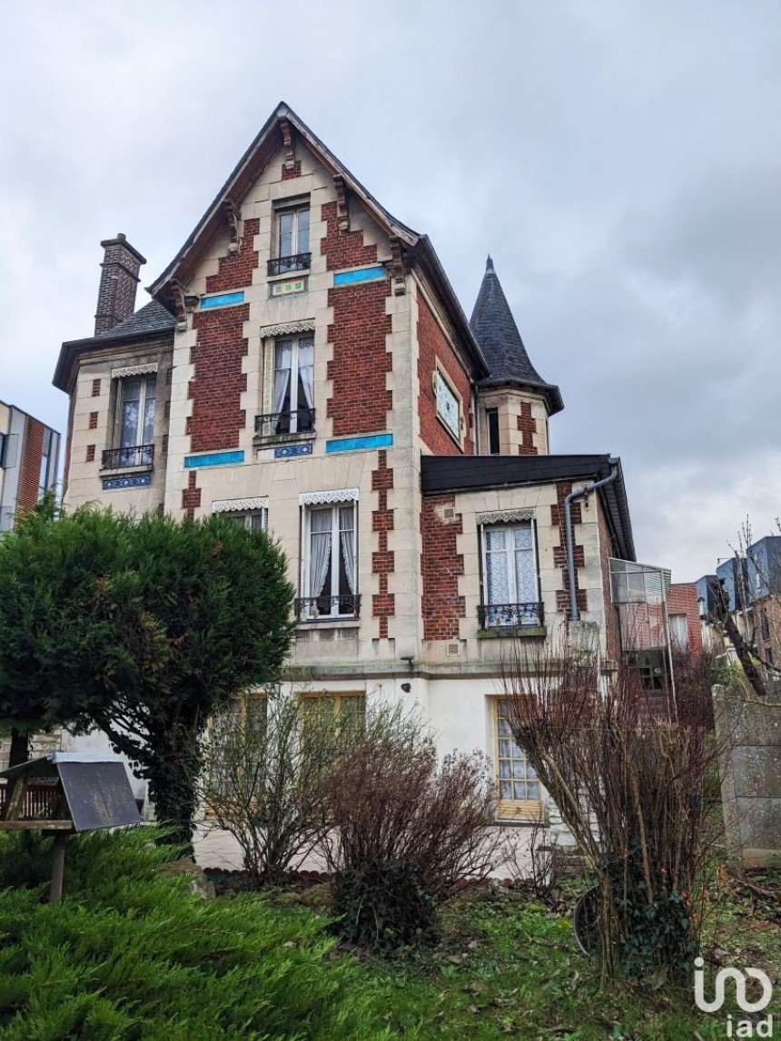 Maison 7 pièces de 150 m² à Margny-lès-Compiègne (60280)