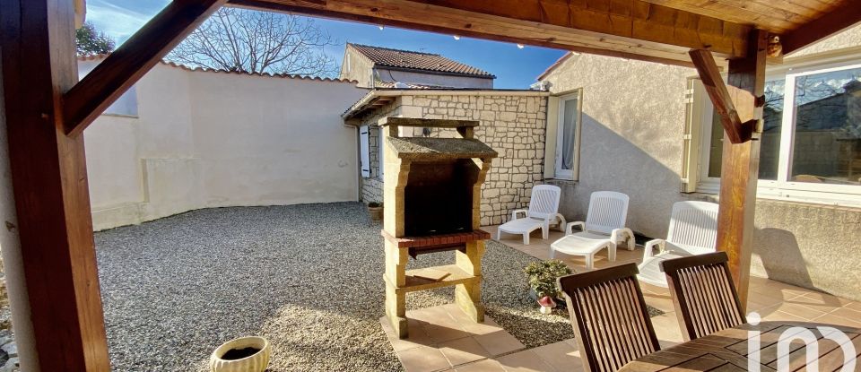 Traditional house 4 rooms of 109 m² in Nérac (47600)
