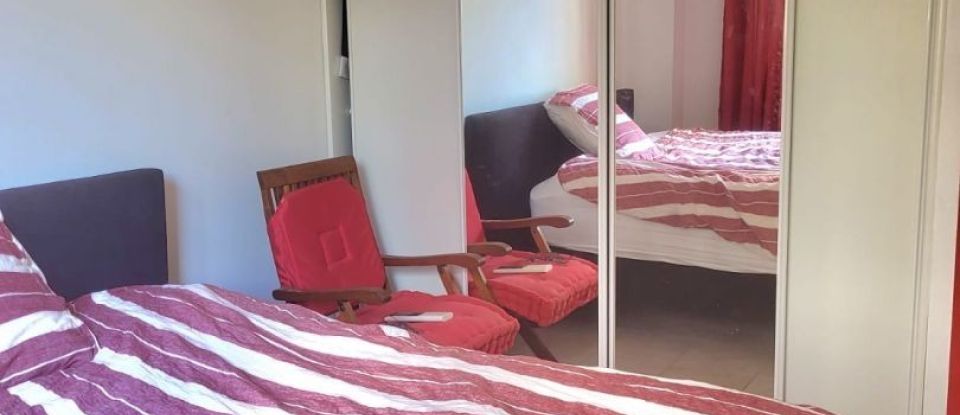 Apartment 3 rooms of 70 m² in Le Gosier (97190)
