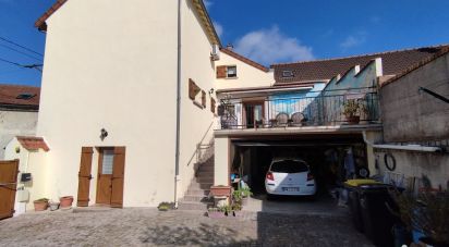 House 7 rooms of 145 m² in Claye-Souilly (77410)