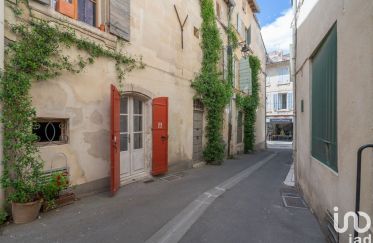 Maison 4 pièces de 125 m² à Arles (13200)