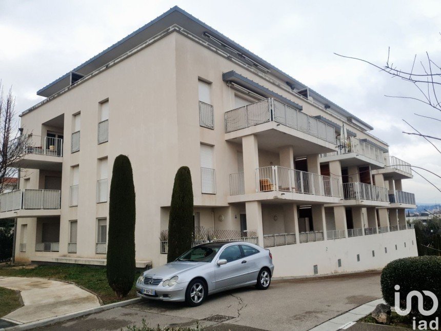 Apartment 4 rooms of 88 m² in Marseille (13013)