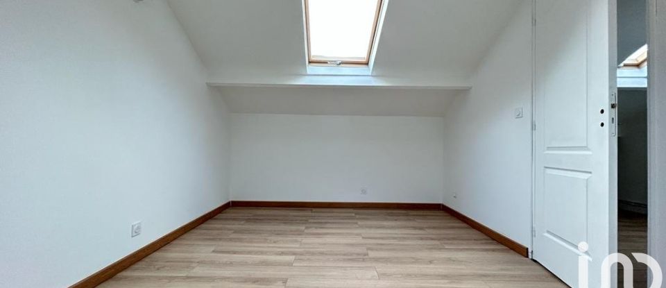 House 2 rooms of 60 m² in Montreuil (93100)