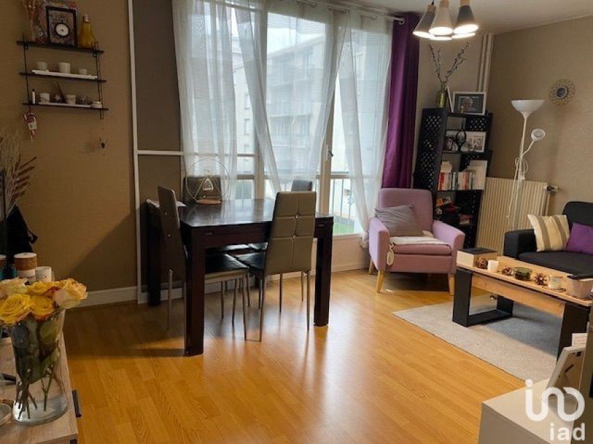 Appartement 2 pièces de 54 m² à Joué-lès-Tours (37300)