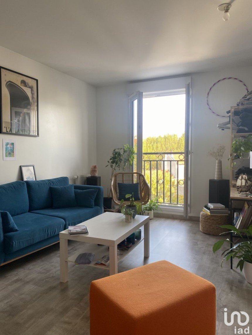 Appartement 1 pièce de 38 m² à Aulnay-sous-Bois (93600)