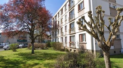 Apartment 3 rooms of 69 m² in Coubron (93470)