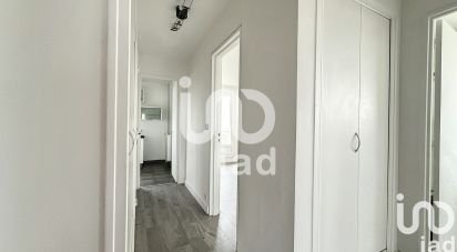 Appartement 3 pièces de 66 m² à Rosny-sous-Bois (93110)