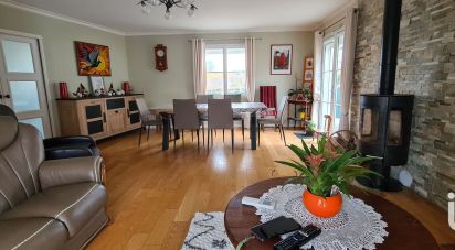 House 5 rooms of 110 m² in Monnières (44690)