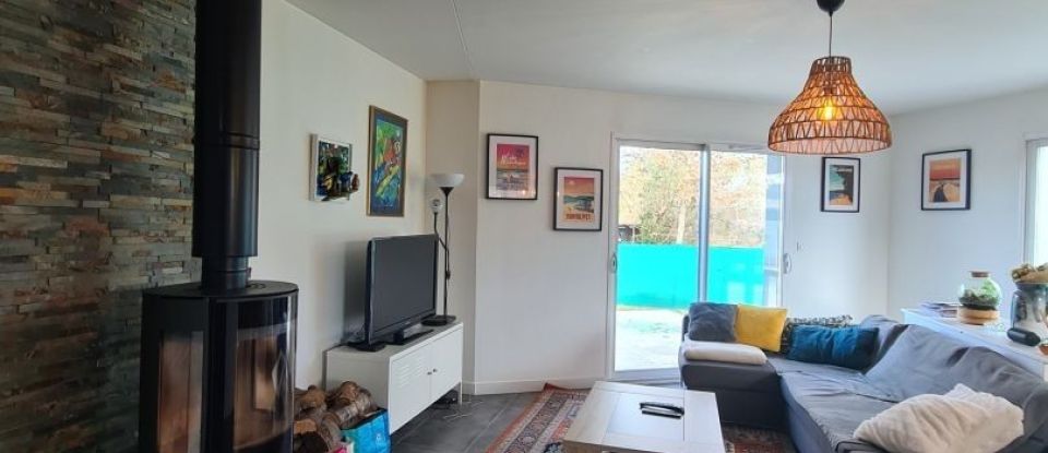 Maison 4 pièces de 88 m² à Naujac-sur-Mer (33990)