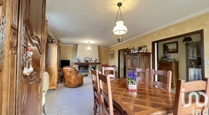 House 5 rooms of 130 m² in Sarrians (84260)
