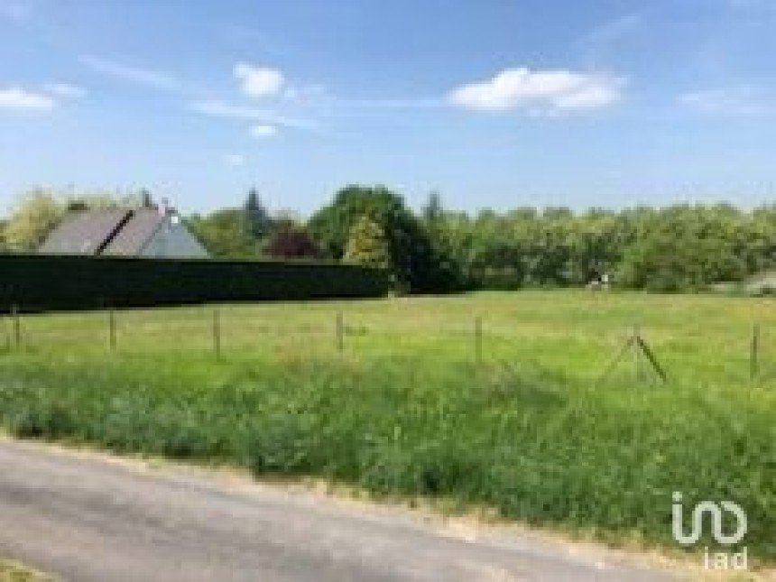 Land of 762 m² in Amboise (37400)