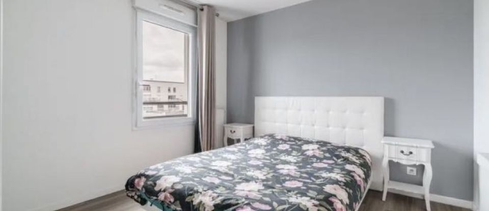 Apartment 5 rooms of 105 m² in Saint-Denis (93210)