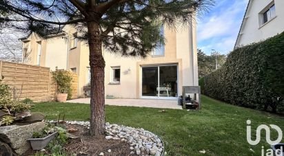 House 5 rooms of 85 m² in Jullouville (50610)