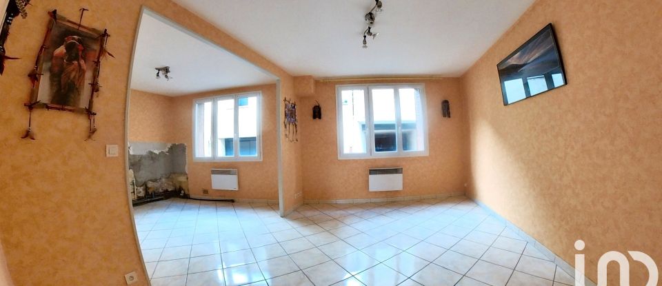 Maison 7 pièces de 200 m² à Romagnat (63540)