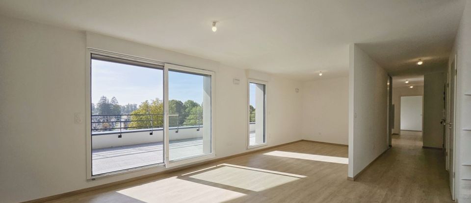 Apartment 5 rooms of 100 m² in Metz (57070)