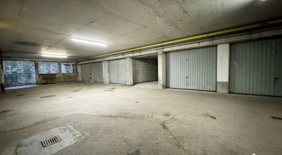 Parking of 15 m² in Saint-Pierre-d'Albigny (73250)