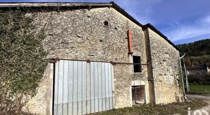 Building in Challes-la-Montagne (01450) of 200 m²