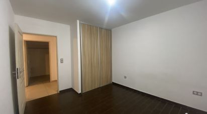 Appartement 3 pièces de 81 m² à Saint-Pierre (97410)