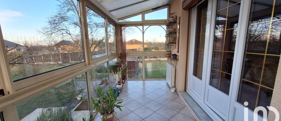 Traditional house 6 rooms of 120 m² in Saint-Just-Sauvage (51260)