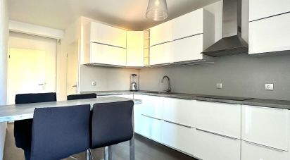 Apartment 4 rooms of 89 m² in Villeneuve-d'Ascq (59650)