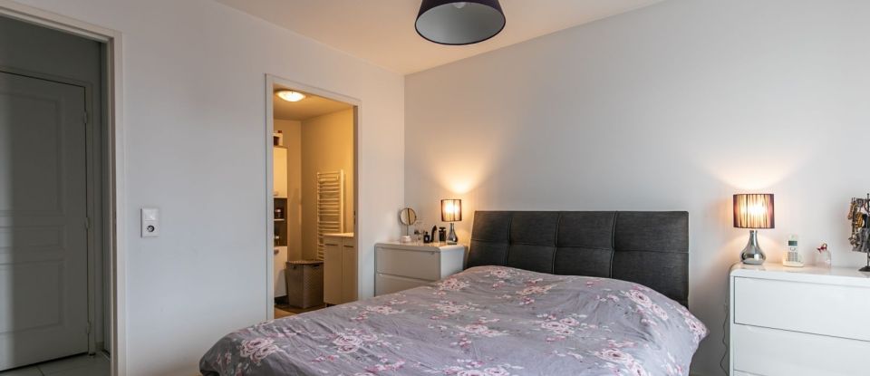 Appartement 2 pièces de 38 m² à Rosny-sous-Bois (93110)