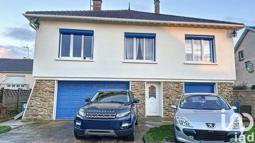Traditional house 8 rooms of 168 m² in Corbeil-Essonnes (91100)