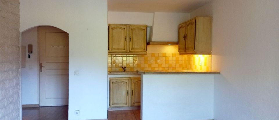 Apartment 2 rooms of 33 m² in Le Cannet (06110)