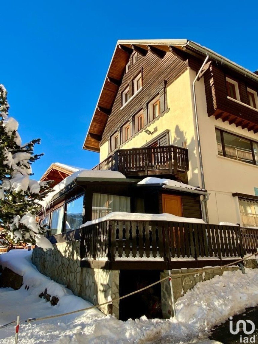 House 5 rooms of 137 m² in Huez (38750)