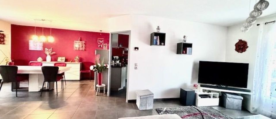House 5 rooms of 110 m² in Châteauroux (36000)