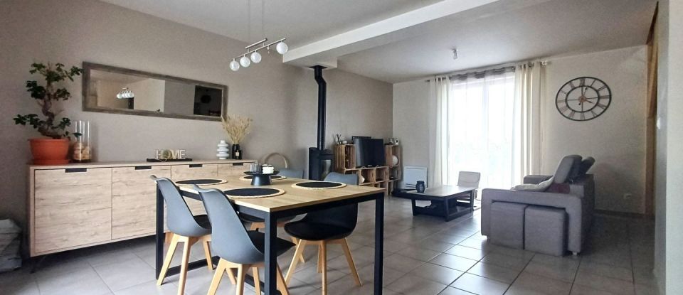House 4 rooms of 98 m² in Arnières-sur-Iton (27180)