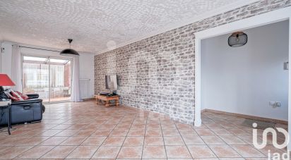 Maison traditionnelle 7 pièces de 190 m² à Montfermeil (93370)