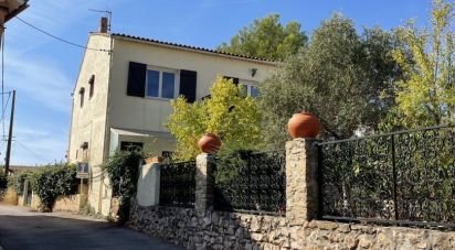 House 7 rooms of 120 m² in Bandol (83150)