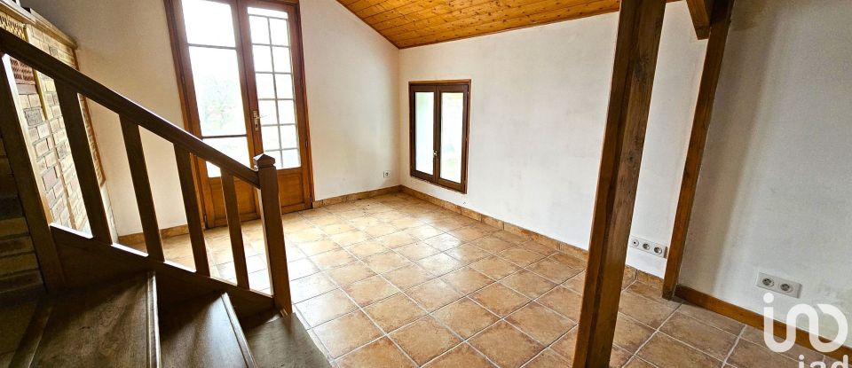 House 4 rooms of 82 m² in Plivot (51150)