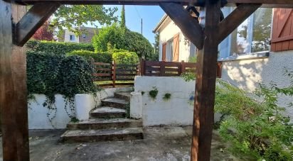 House 4 rooms of 94 m² in Pont-sur-Yonne (89140)