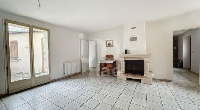 House 6 rooms of 150 m² in COMMISSEY (89430)