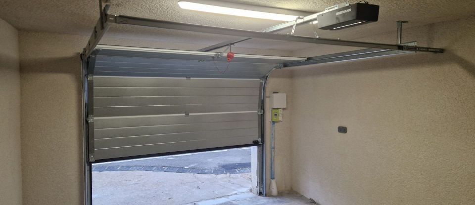 Parking/garage/box de 20 m² à Cavaillon (84300)