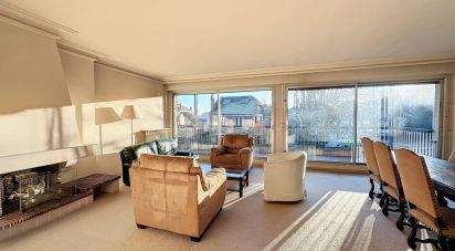 Apartment 5 rooms of 135 m² in Sceaux (92330)