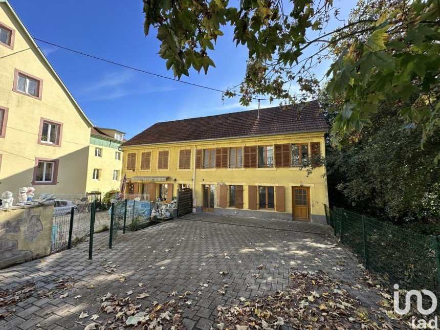 Maison 10 pièces de 264 m² à Sainte-Marie-aux-Mines (68160)