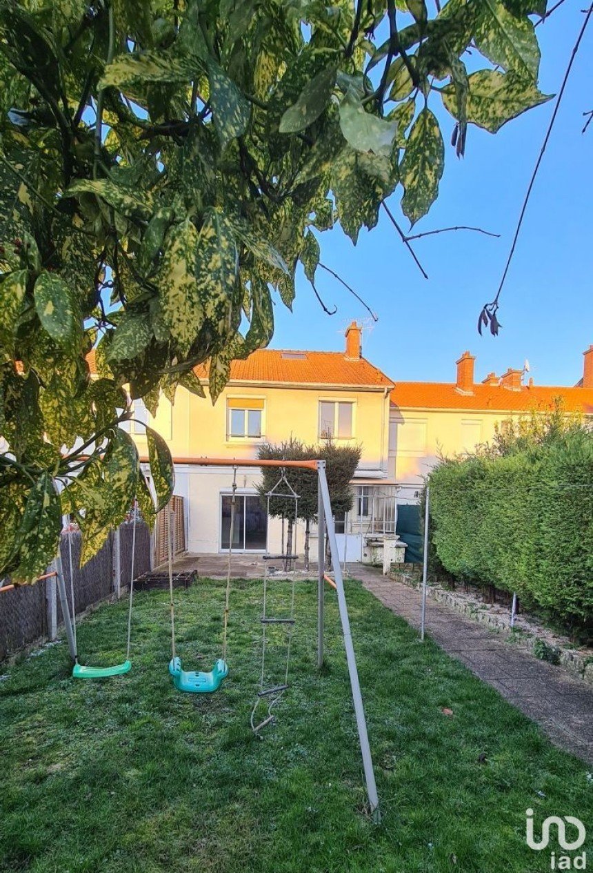 House 5 rooms of 140 m² in Vitry-le-François (51300)