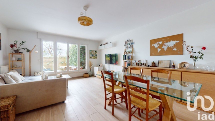 Appartement 2 pièces de 55 m² à Montigny-le-Bretonneux (78180)