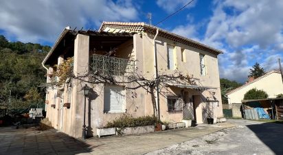 House 6 rooms of 132 m² in Alès (30100)
