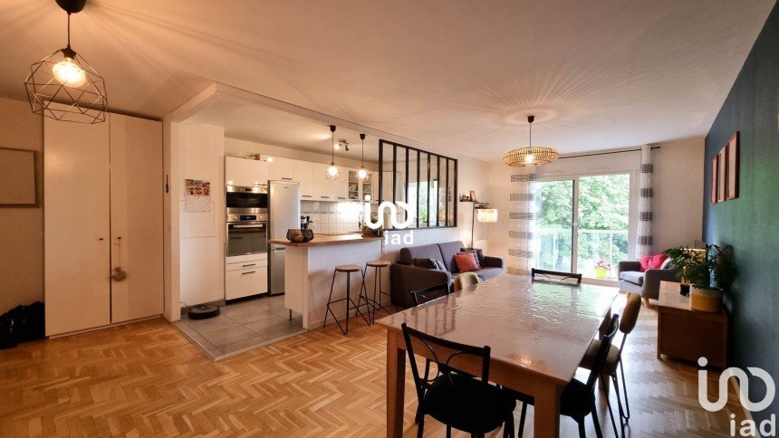 Appartement 4 pièces de 73 m² à Issy-les-Moulineaux (92130)