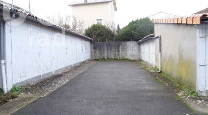 Parking of 815 m² in - (16006)