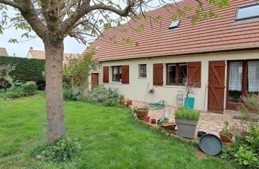 House 5 rooms of 108 m² in Jouy-le-Moutier (95280)