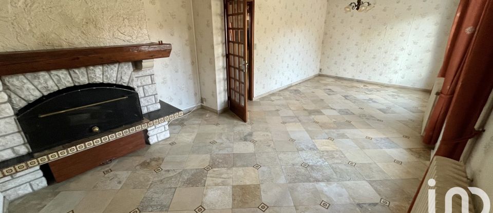 Traditional house 5 rooms of 125 m² in Ambarès-et-Lagrave (33440)