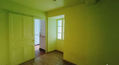 House 3 rooms of 60 m² in Saint-Martin-de-Sanzay (79290)