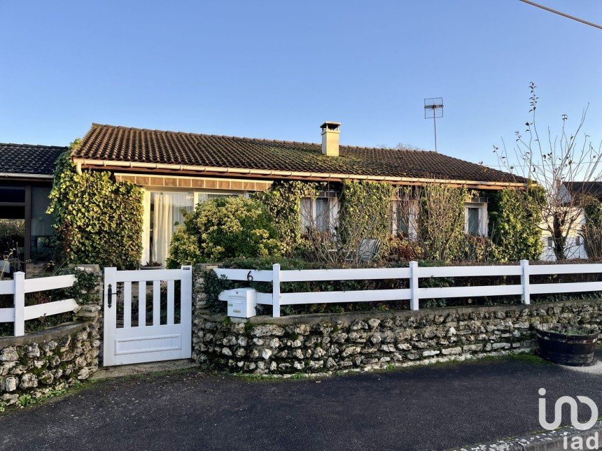 House 5 rooms of 93 m² in Saint-Julien-les-Villas (10800)