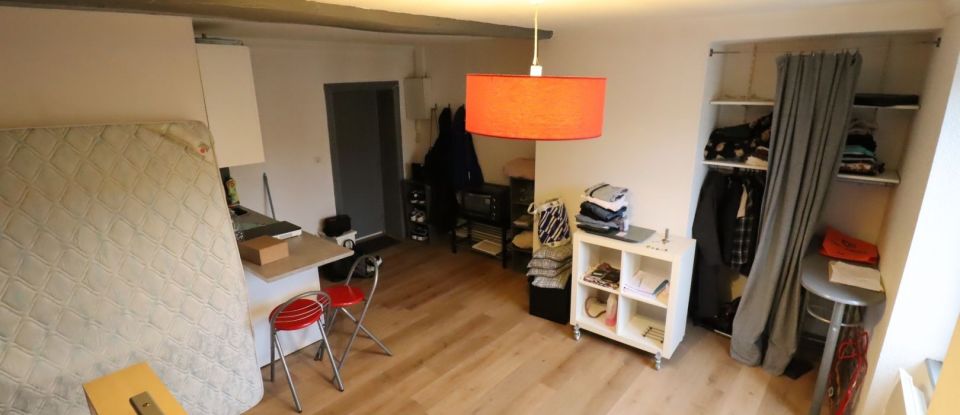 Apartment 1 room of 24 m² in Clermont-Ferrand (63000)