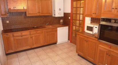 House 5 rooms of 102 m² in Creil (60100)